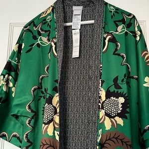 New with tags Chico kimono